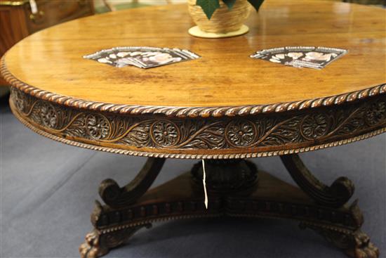 A mid 19th century Anglo Indian carved padouk wood circular breakfast table, W.5ft